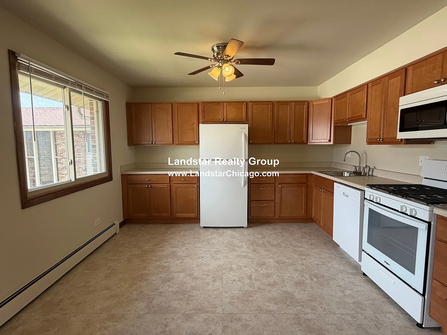 2 bed, 1.0 bath, $1,750 — Photo 4