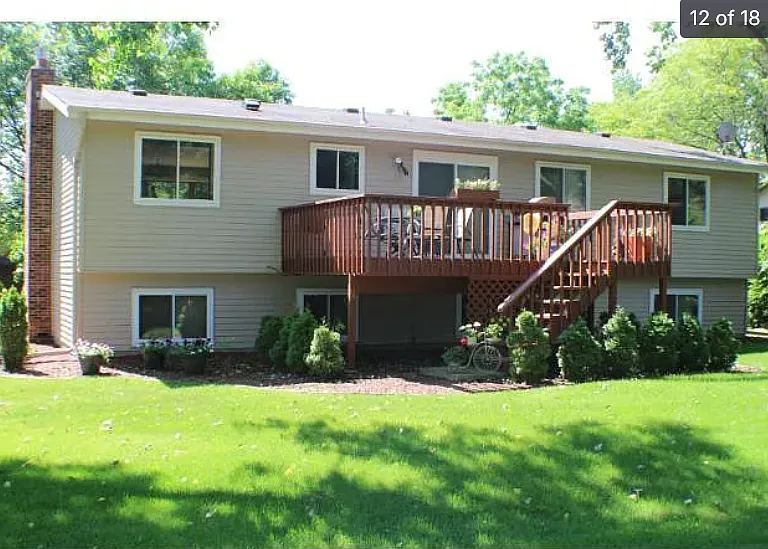 9983 Balmoral Ln — Photo 3