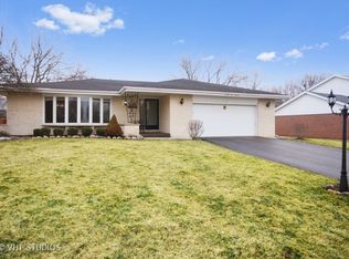 7514 W Pottawatomi Dr, Palos Heights, IL 60463