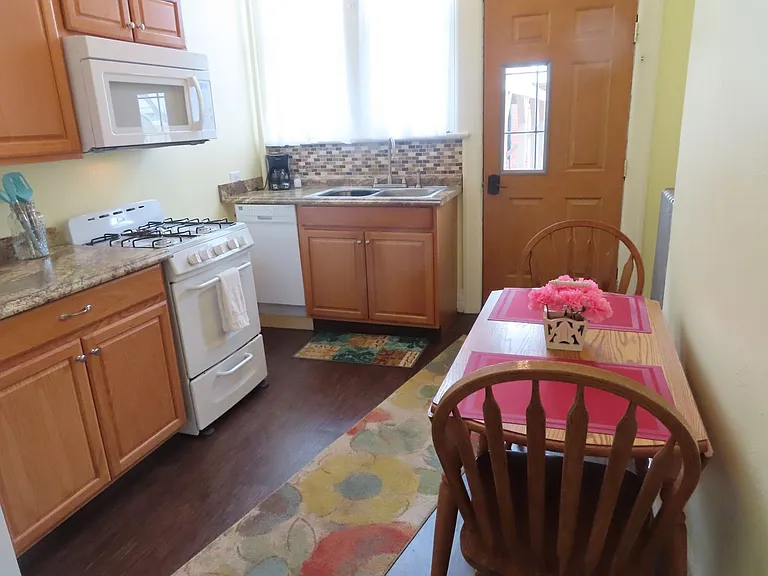 517 W Washington Blvd — Photo 29