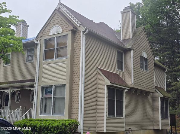 157 Northampton Dr