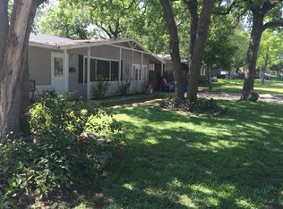 707 Vogel St, Rockdale, TX 76567