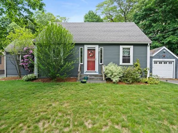 285 Raynor Ave, Whitman, MA 02382