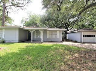 309 Church St, Eagle Lake, TX 77434