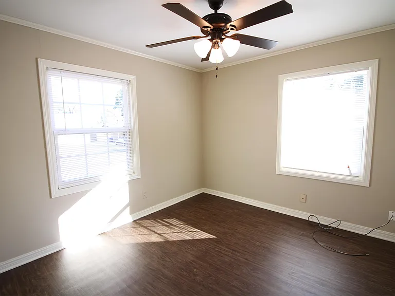 3004 S Q St — Photo 12