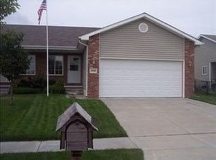 7449 S 16th St, Lincoln, NE 68512