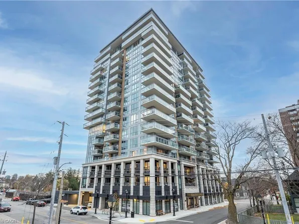 2025 Maria St #1302, Burlington, ON L7R 0E9