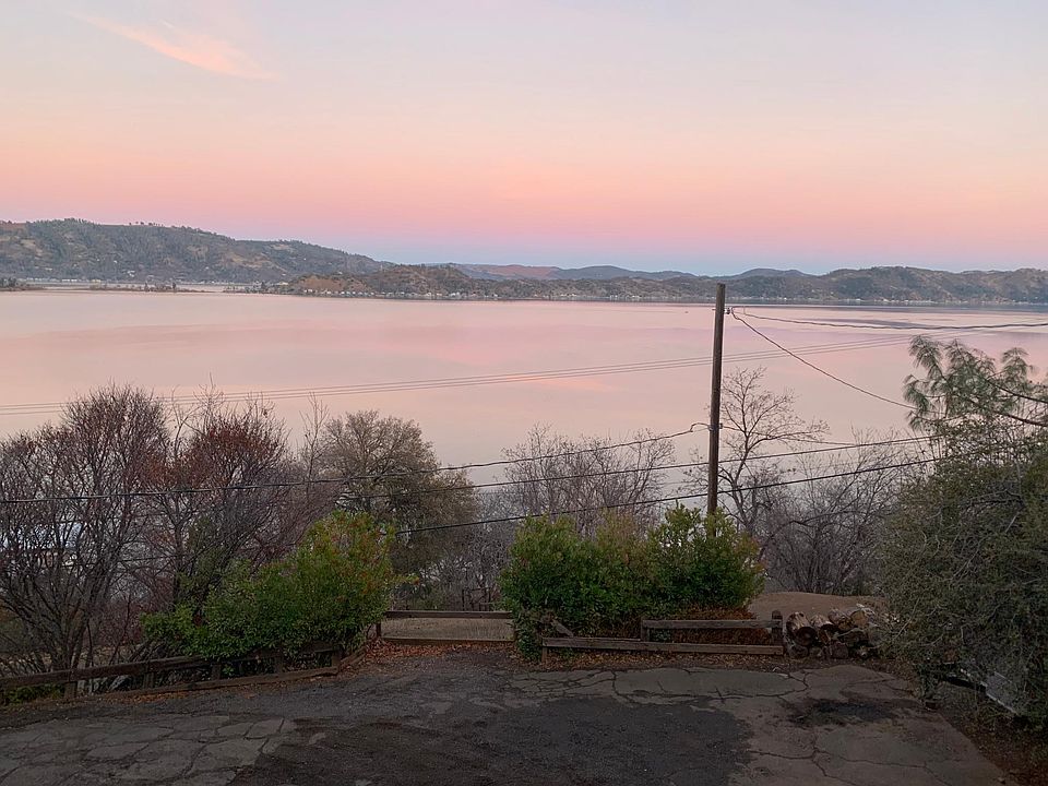 1st image of 3173 S Lake Dr