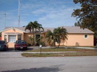 20150 NW 57th Ct, Hialeah, FL 33015