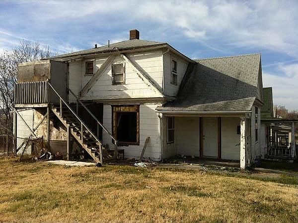 2nd image of 619 Garfield Ave