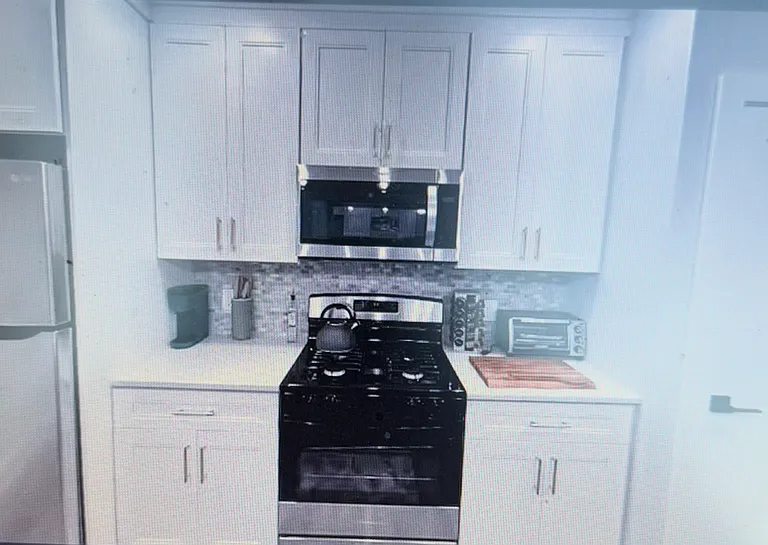 415 E Jasper St #2 — Photo 4