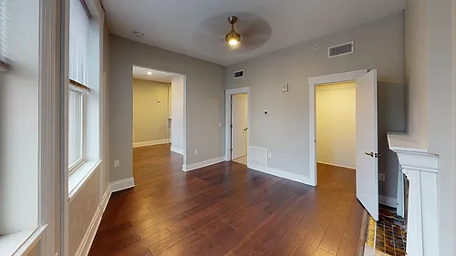Floor plan 2446 Gilbert Ave 201