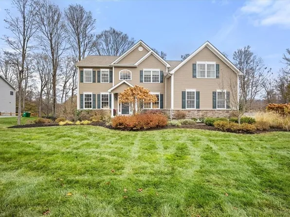 30 Biltmore Drive, Hopewell Junction, NY 12533