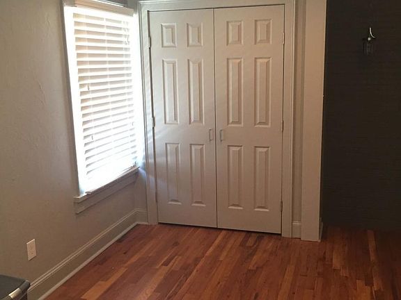 5th image of 2619 Lubbock Ave