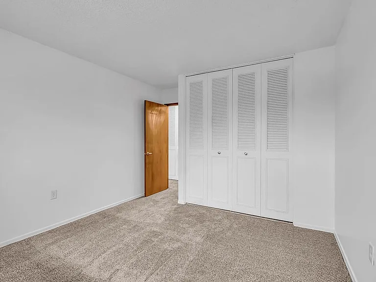 Kingcity Apartments — Photo 66
