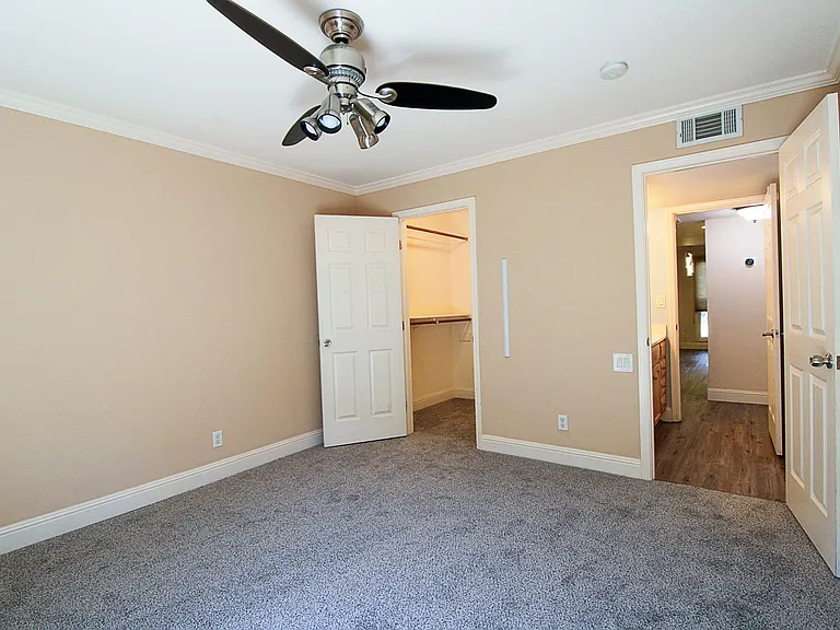 2408 Larkspur Ln #247 — Photo 6