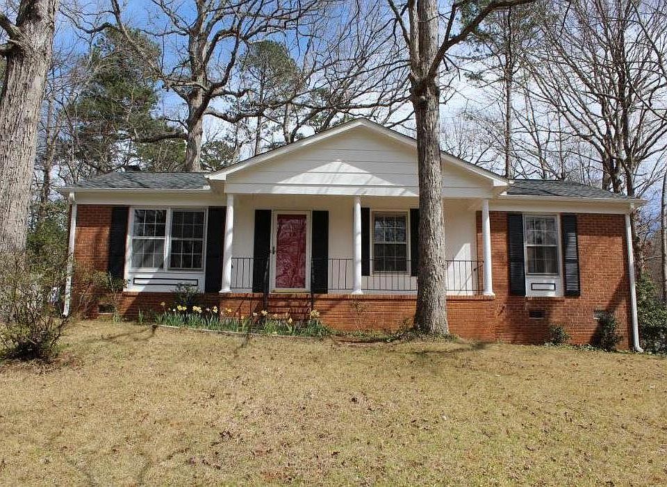 One story brick ranch