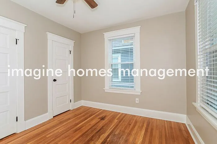 2732 Cox Ln — Photo 9
