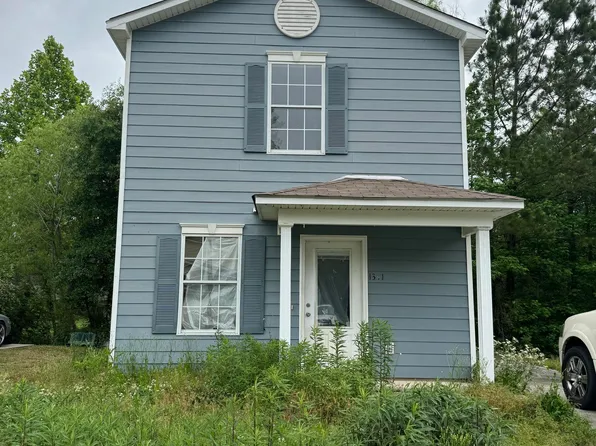1341 Foxwood Pl, Gulfport, MS 39507