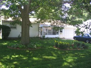 199 Pine Grove Dr, Pittsfield, MA 01201