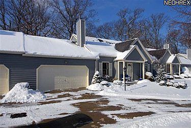 1st image of 42 Pond Dr #42