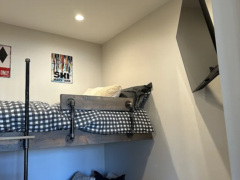 15 Meadow Creek Ln #E-202 — Photo 13