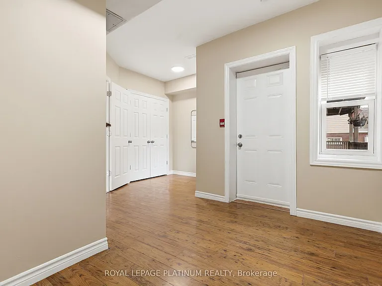 120 Sherman Ave S #7 — Photo 10