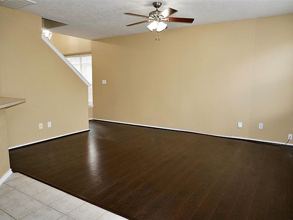 5th image of 14310 Larkhall Ln