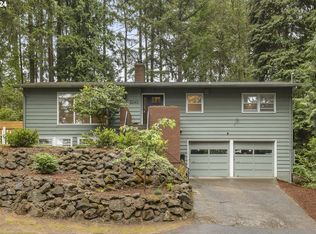 3240 SW Underwood Dr, Portland, OR