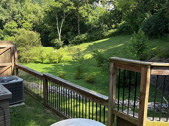 3rd image of 7057 Westside Cir