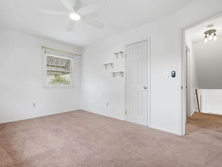 2521 Shanandale Dr — Photo 27