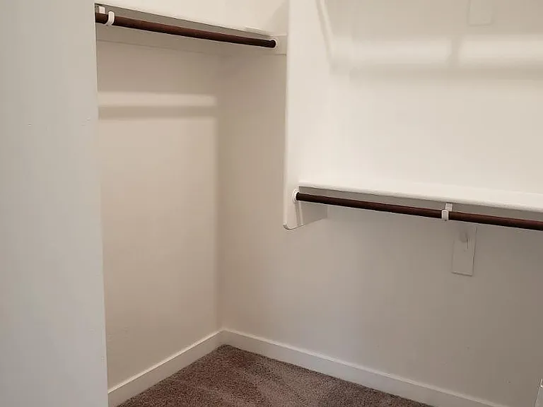 4206 S 96th Ln — Photo 14
