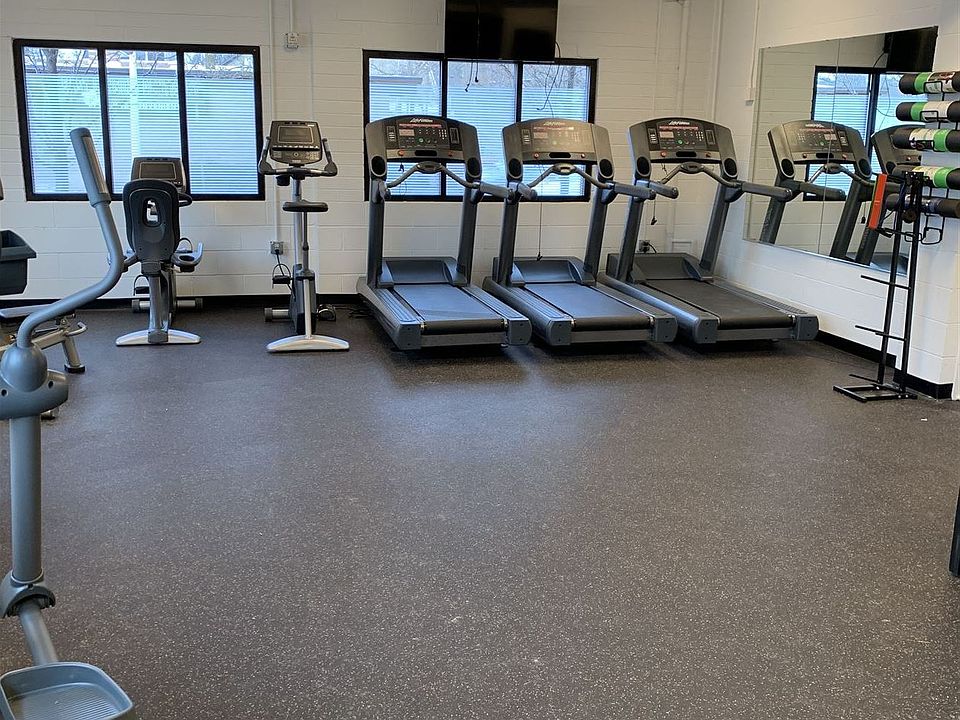 On-site access to Brookes Wellness