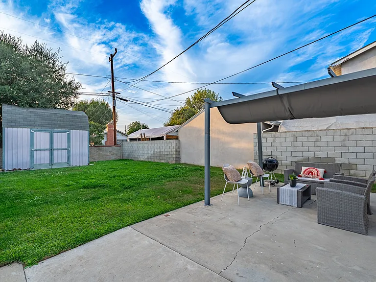 5633 Lenore Ave — Photo 15