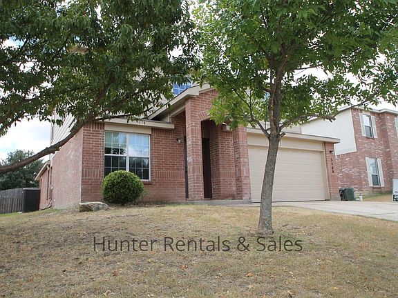 2nd image of 3400 Catalina Dr