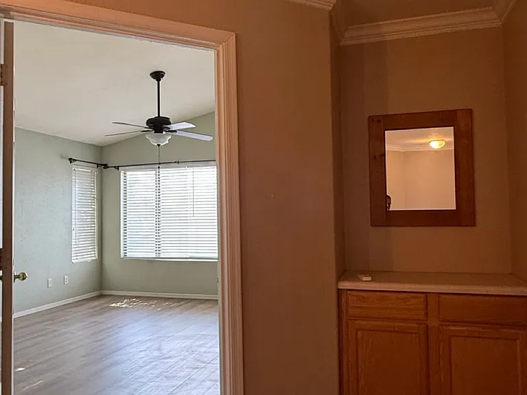 1273 W Swan Ct — Photo 9
