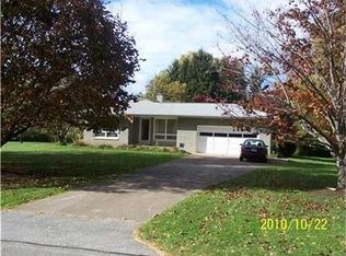 7430 Beechwood Ln, Erie, PA