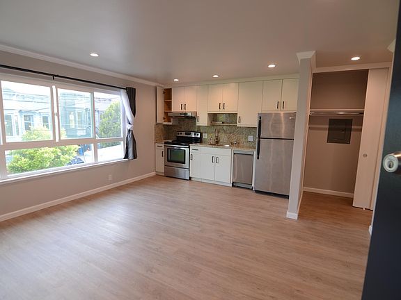 2nd image of 108 Clipper St #4