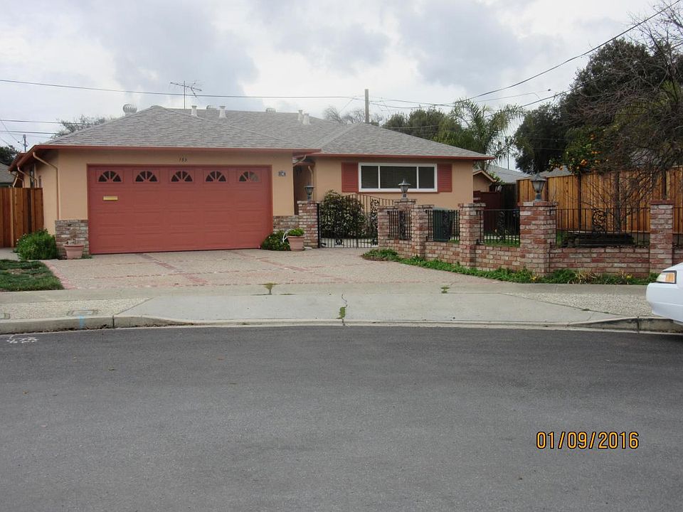 1st image of 185 Donner Ct