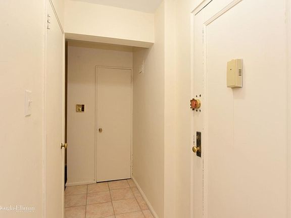 2nd image of 8385 Woodhaven Blvd APT 1H