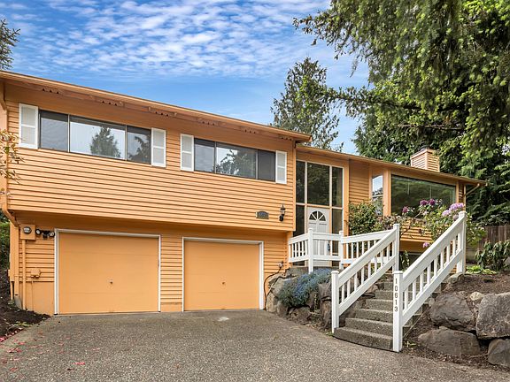 2nd image of 10613 184th Ave NE