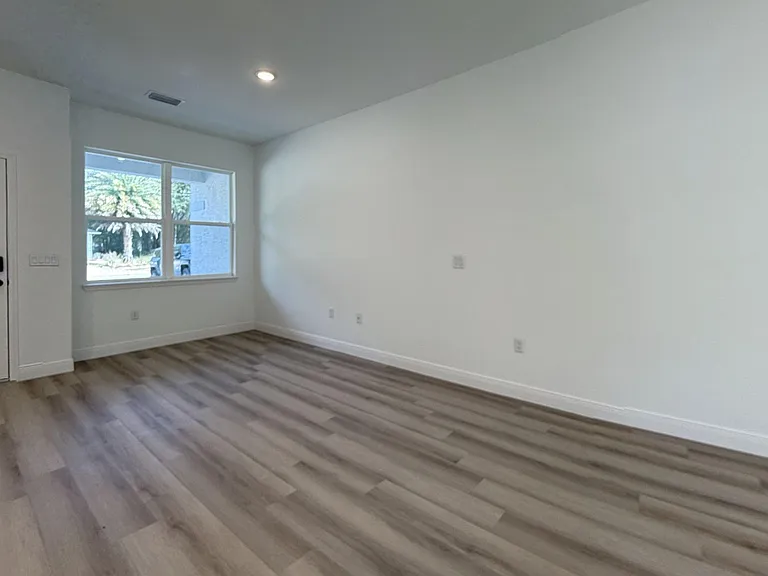 16437 SW 27th Cir — Photo 14