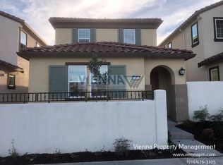 1052 Essington Ln, Roseville, CA 95747