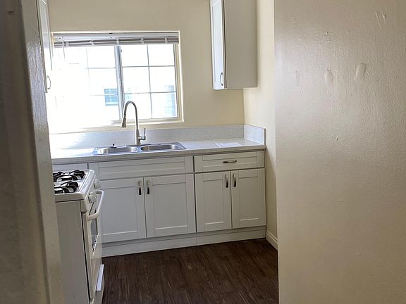 5th image of 1400 E Florida St #2