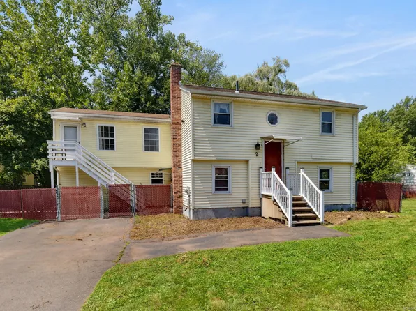 2 Sandra Drive, Bloomfield, CT 06002