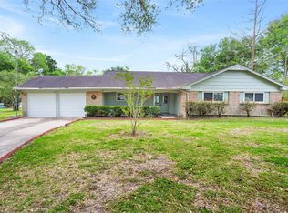 1717 Jones St, Alvin, TX 77511