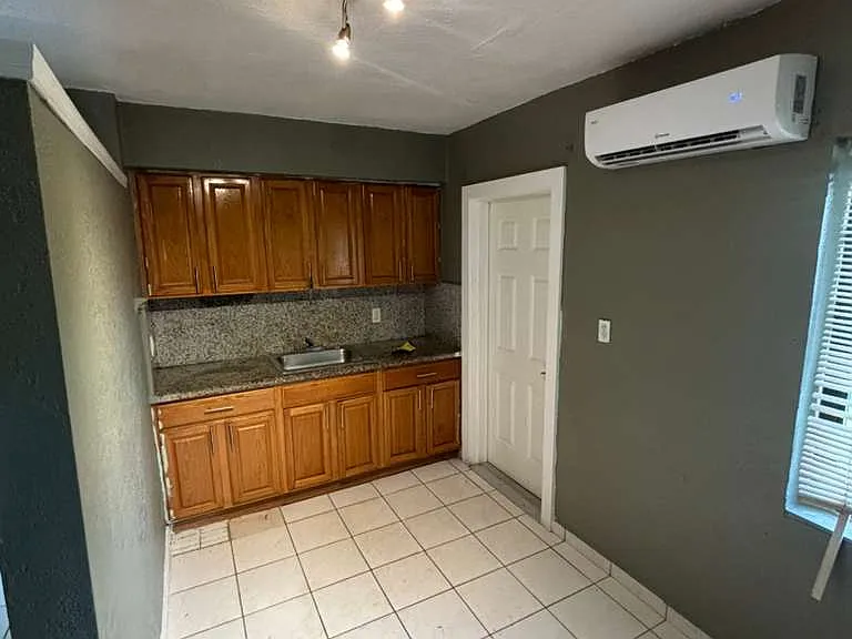 1167 NW 112th St #A — Photo 2