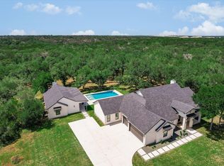 400 Creekside Dr, Buda, TX 78610