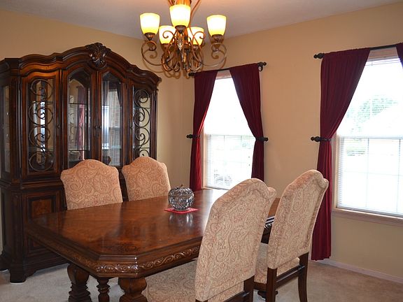4th image of 4900 Bayside