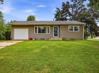 1000 Mulberry St, Tipton, IA 52772